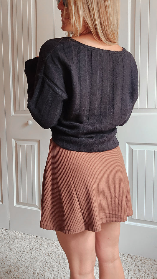 Onyx Cropped Sweater Top