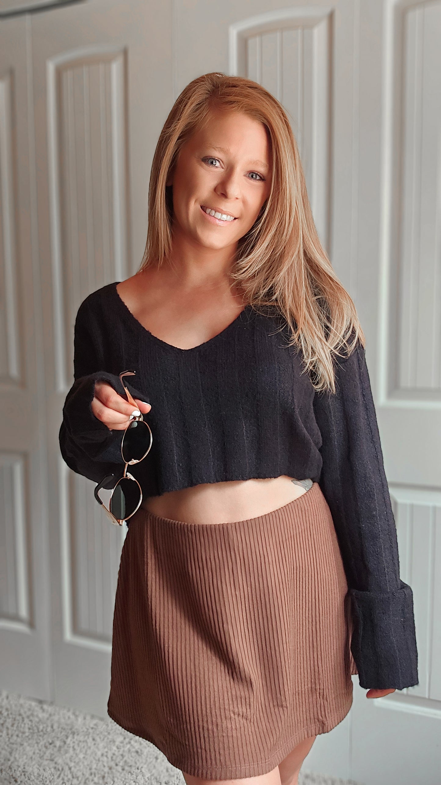 Onyx Cropped Sweater Top