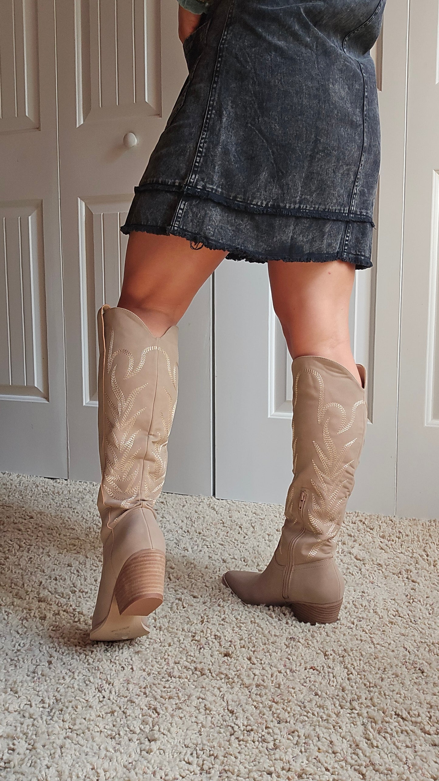 The Samara Cedar Wood | Embroidered Western Tall Boot